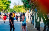 Salud: caminar ayuda, pero hay otras vainas que pesan más