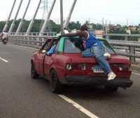 Choferes evalúan aumento del pasaje