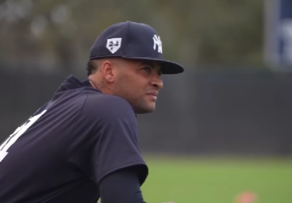 Yankees envían al dominicano Luis Gil a Triple-A