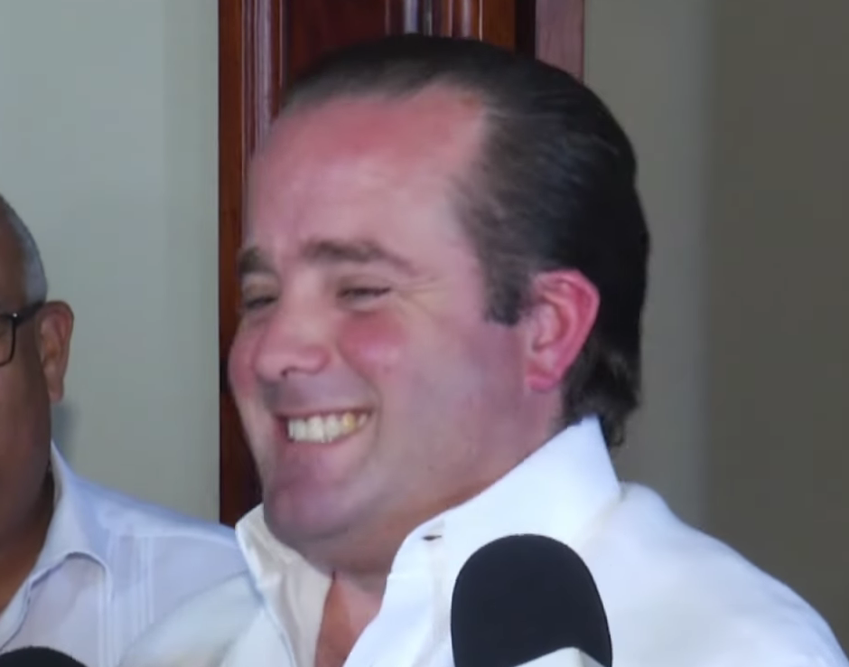 Paliza sobre aumento de los combustibles