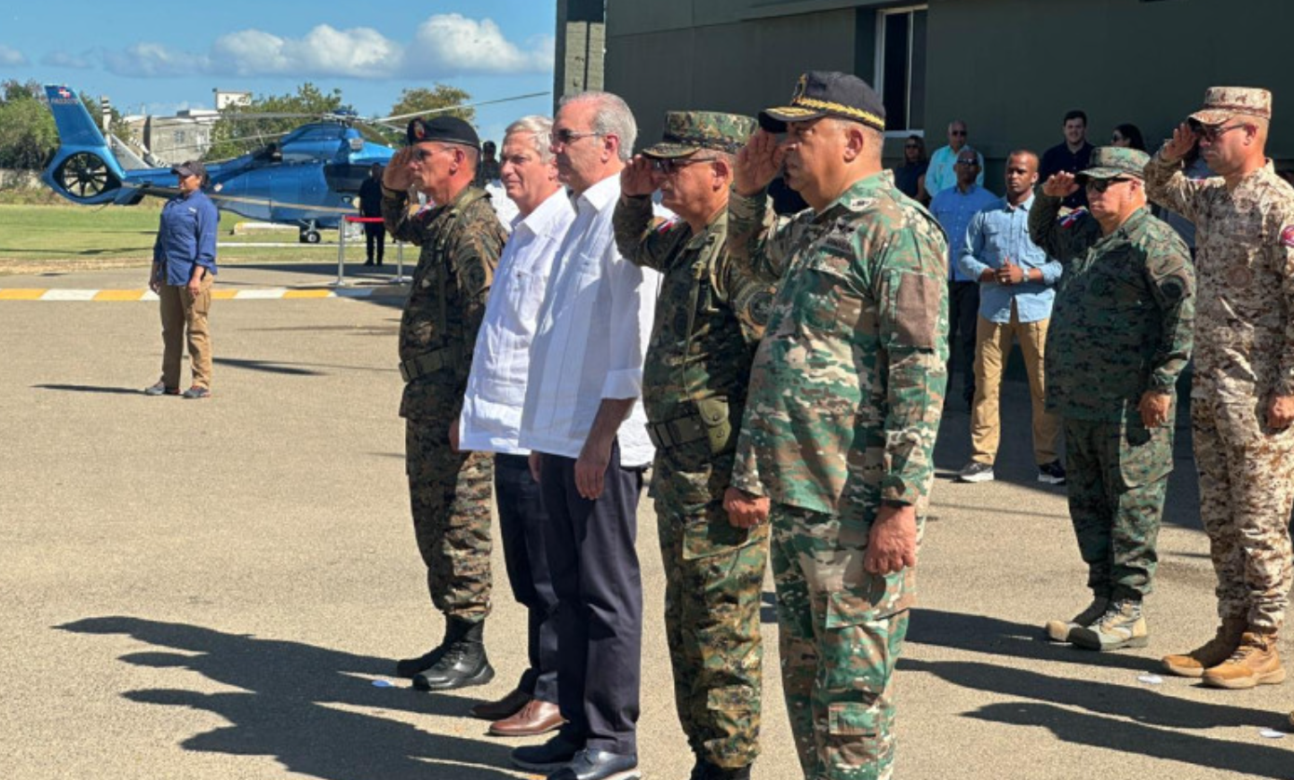 Abinader llega a Dajabón con José Antonio Kast para recorrer el muro  fronterizo - Remolacha - Noticias Republica Dominicana