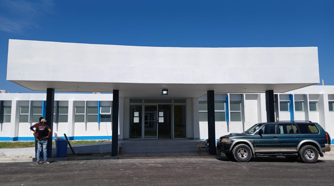 Roban cinco quintales de varillas en hospital en construcción de Barahona