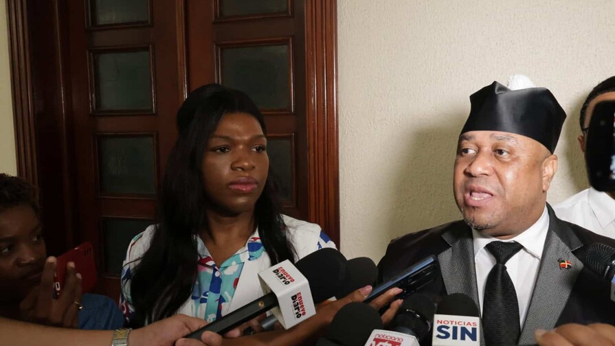 Defensa de Elizabeth Silverio llama jabladora a Nuria Piera