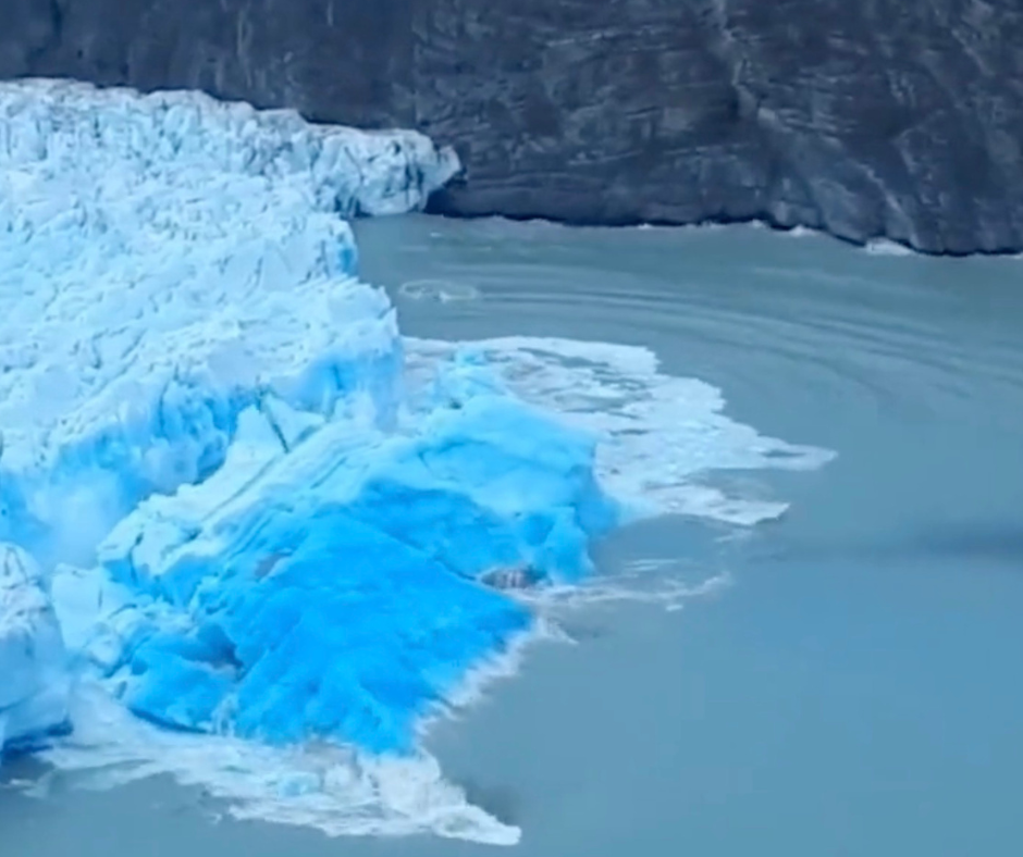 Los gráficos que muestran cómo muere el iceberg más famoso del mundo