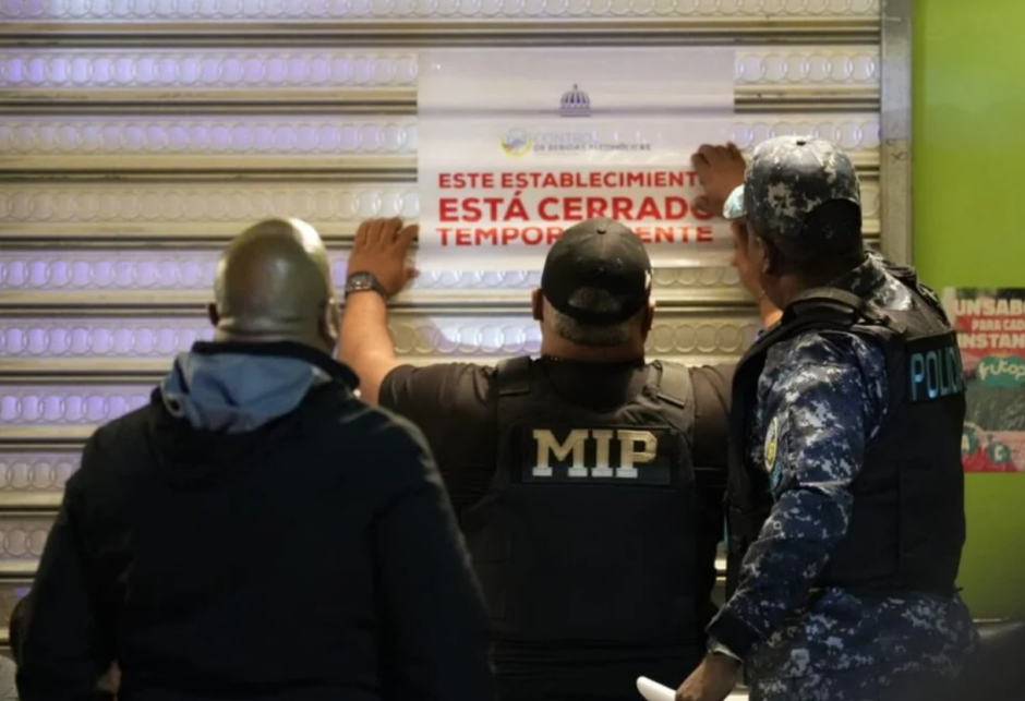 Clausuran 17 negocios en Verón-Punta Cana