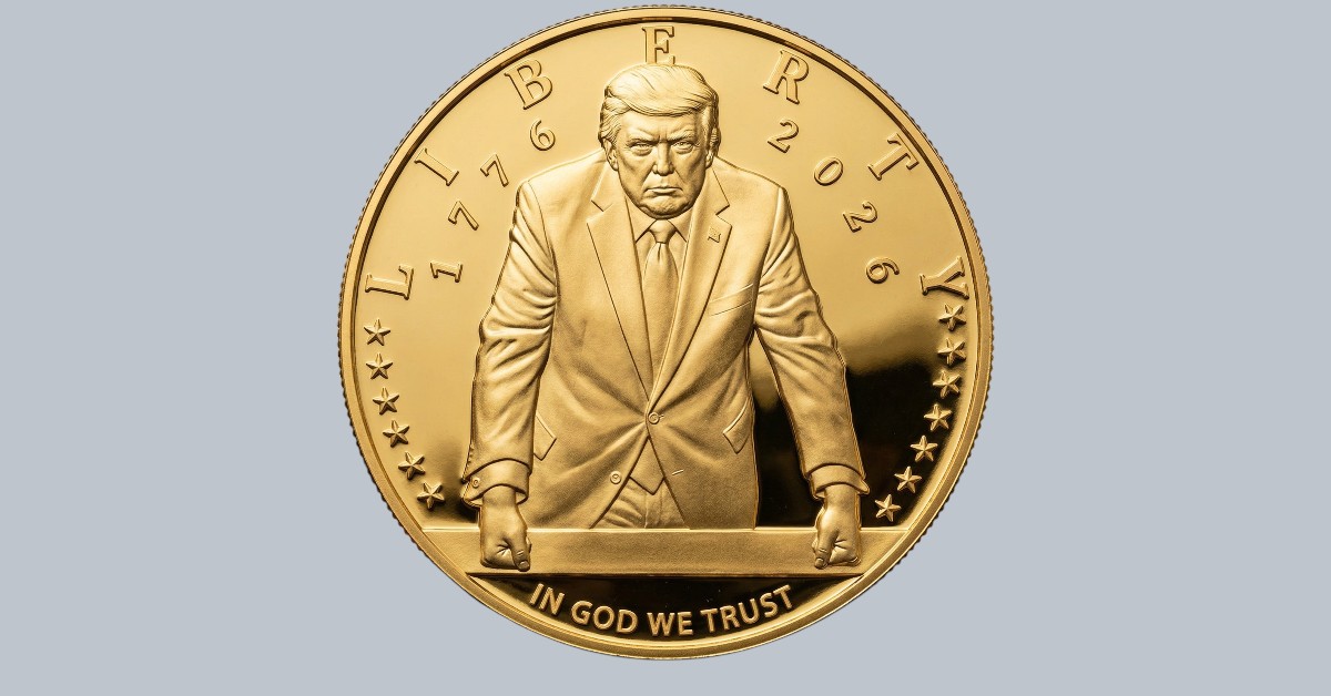 EE.UU.  con moneda de oro de Trump