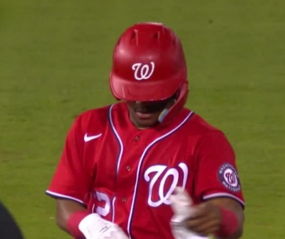 Mago con el guante, fracaso con el bate