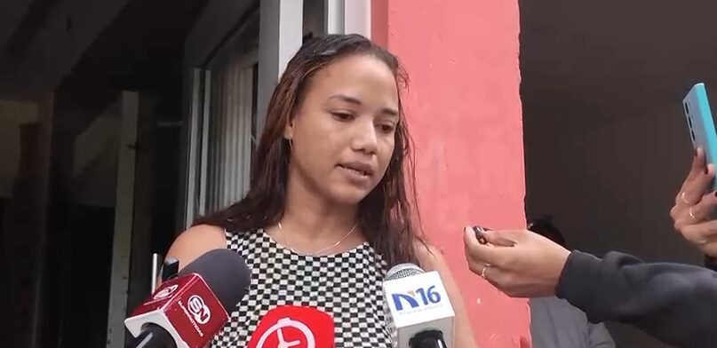 Joven pierde su vivienda por desborde de cañada en Los Ríos