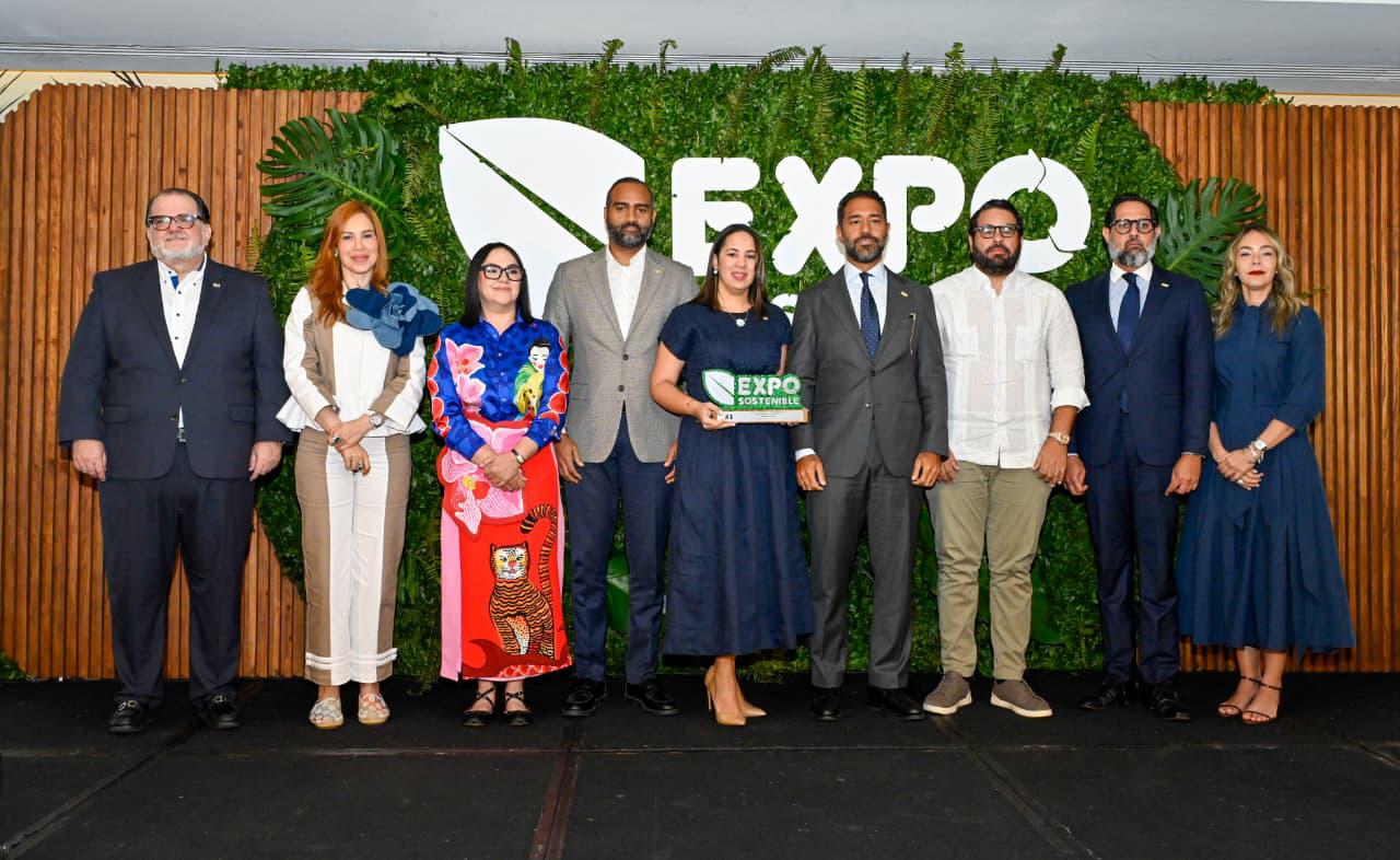Banreservas encabeza ranking de empresas que transforman RD en sostenibilidad