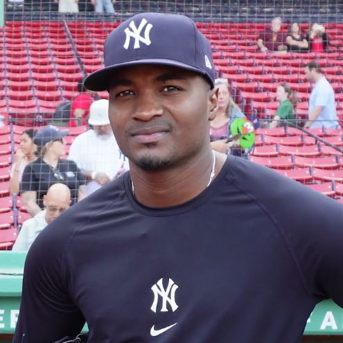 Yankees suben al dominicano Yerry De Los Santos