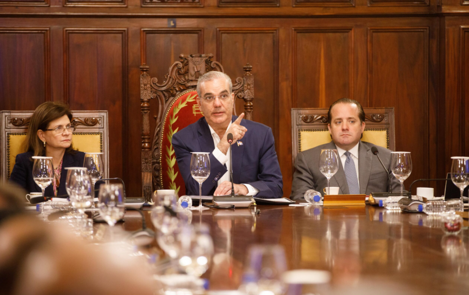 Gobierno anuncia nuevas medidas para enfrentar impacto de la crisis en Medio Oriente