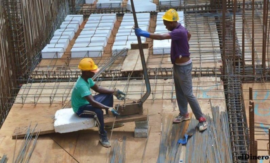 Casi 15 mil haitianos cotizan en la Seguridad Social en RD