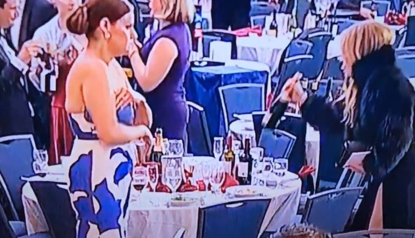 Viral: Se llevan el romo durante atentado contra Trump (video)