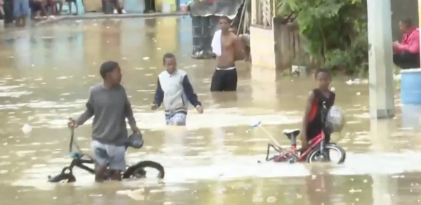 COE coloca 26 provincias en alerta por lluvias