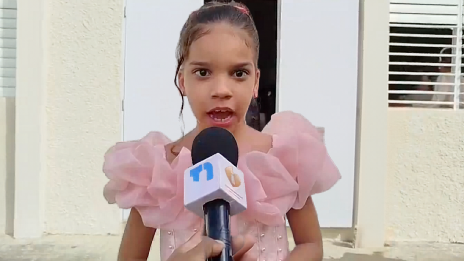 Niña alza su voz por problemáticas de su comunidad (video)