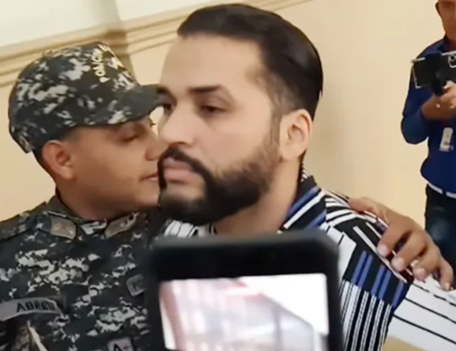 Aplazan revisión de medida de coerción contra médico acusado de agresión sexual