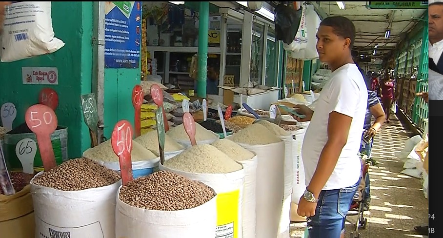 Comerciantes alertan de fuertes alzas en productos básicos