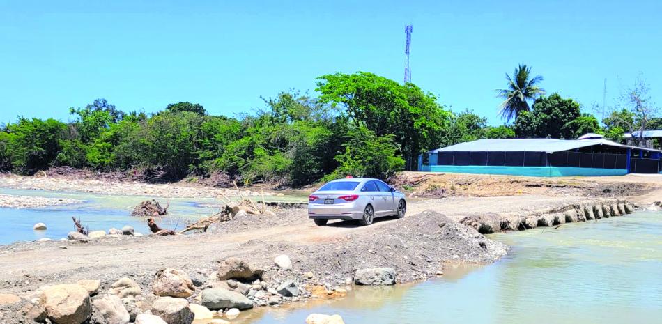 22 días sin salida en La Piragua por inundaciones