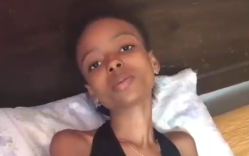Ayudemos a esta joven postrada en cama (video)