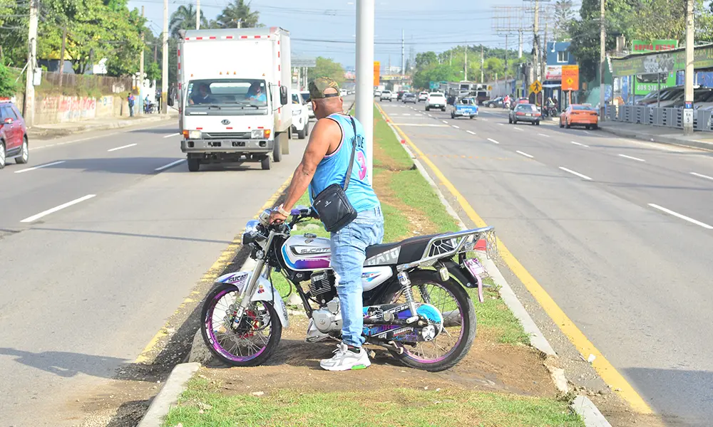Unos cinco motoristas mueren cada día en accidentes de tránsito