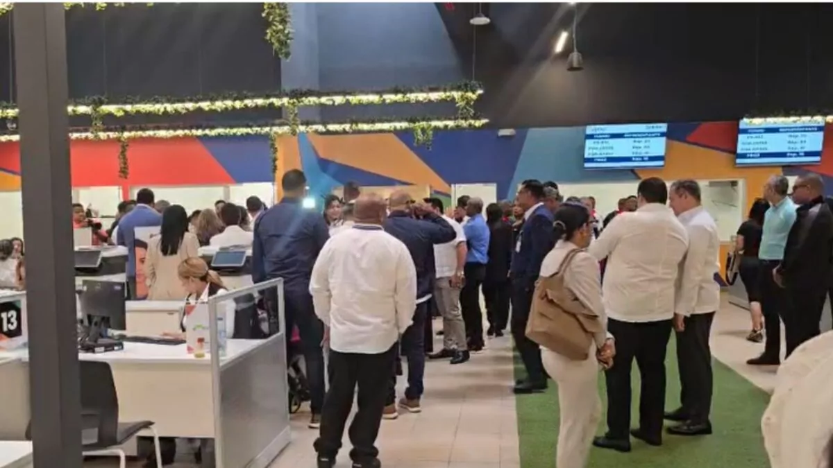 Pasaporte electrónico ya disponible en Santiago