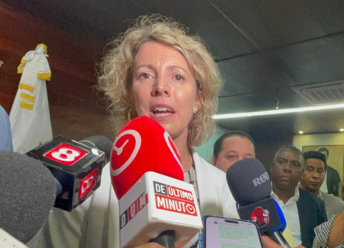 Embajadora de Francia respalda soberanía dominicana
