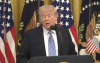 Trump insulta la Corte Suprema