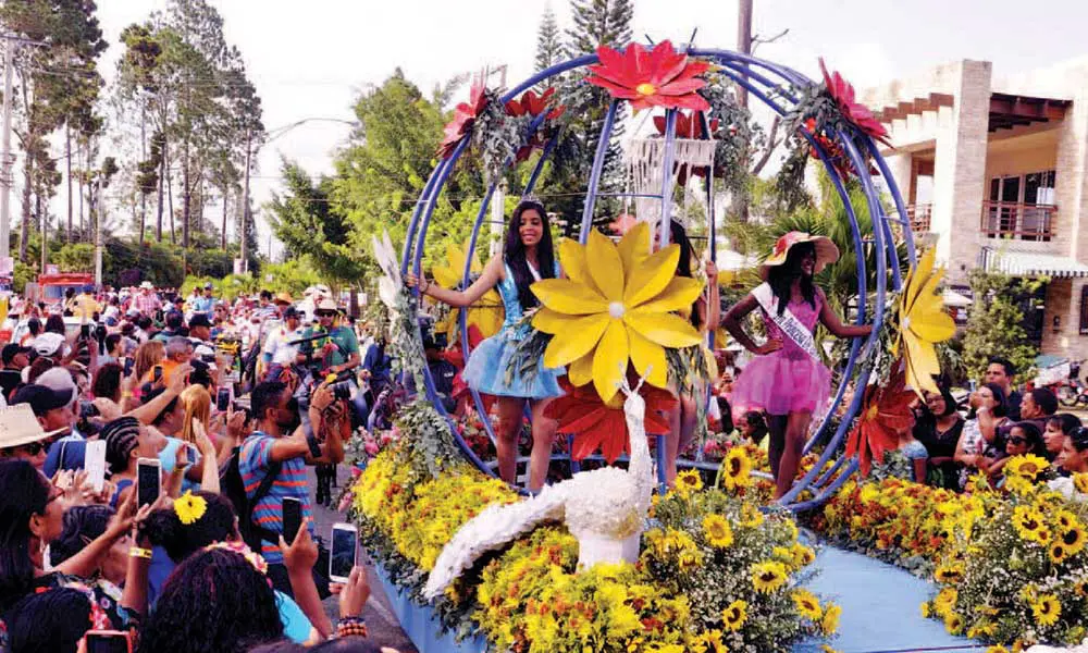 Festival de las Flores dinamiza economía en Jarabacoa