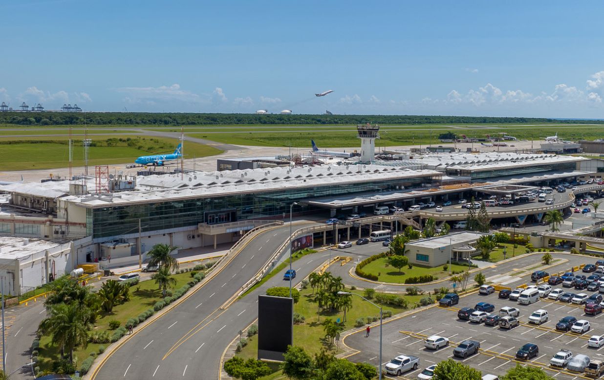 Las terminales de Santo Domingo igualan a Punta Ca