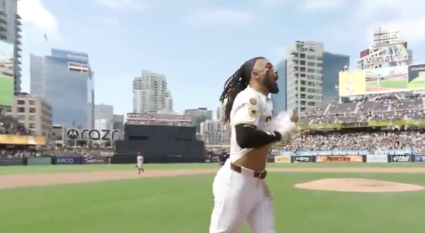 Fernando Tatis Jr. pega segundo jonrón de la tempo