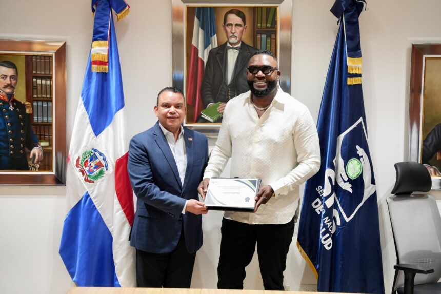 SNS reconoce a David Ortiz por su aporte y labor social